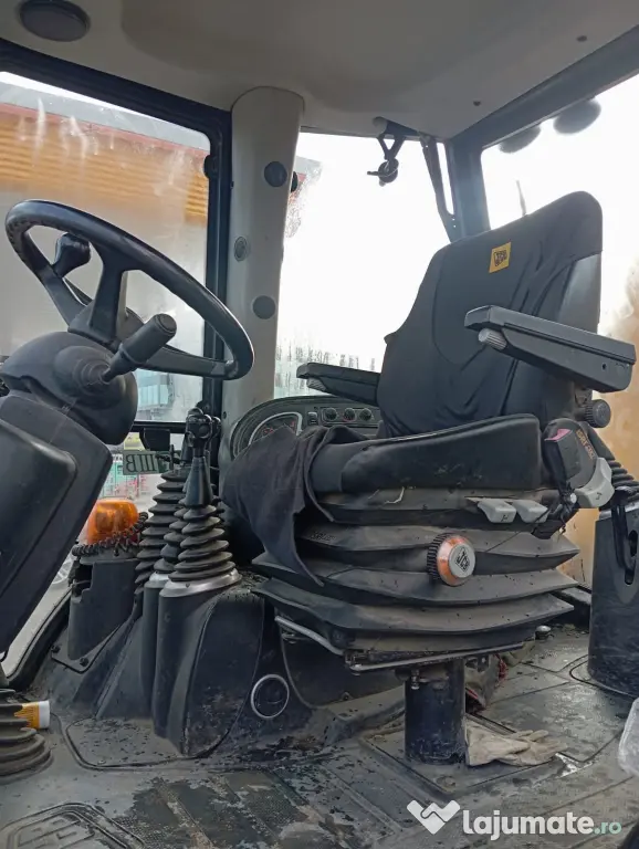 Buldoexcavator jcb 3cx