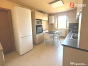 COMISION 0 % Apartament cu 3 camere, 65 mp, zona Dambovita