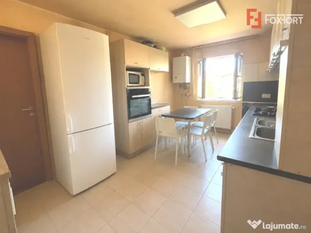COMISION 0 % Apartament cu 3 camere, 65 mp, zona Dambovita