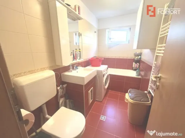 COMISION 0 % Apartament cu 3 camere, 65 mp, zona Dambovita