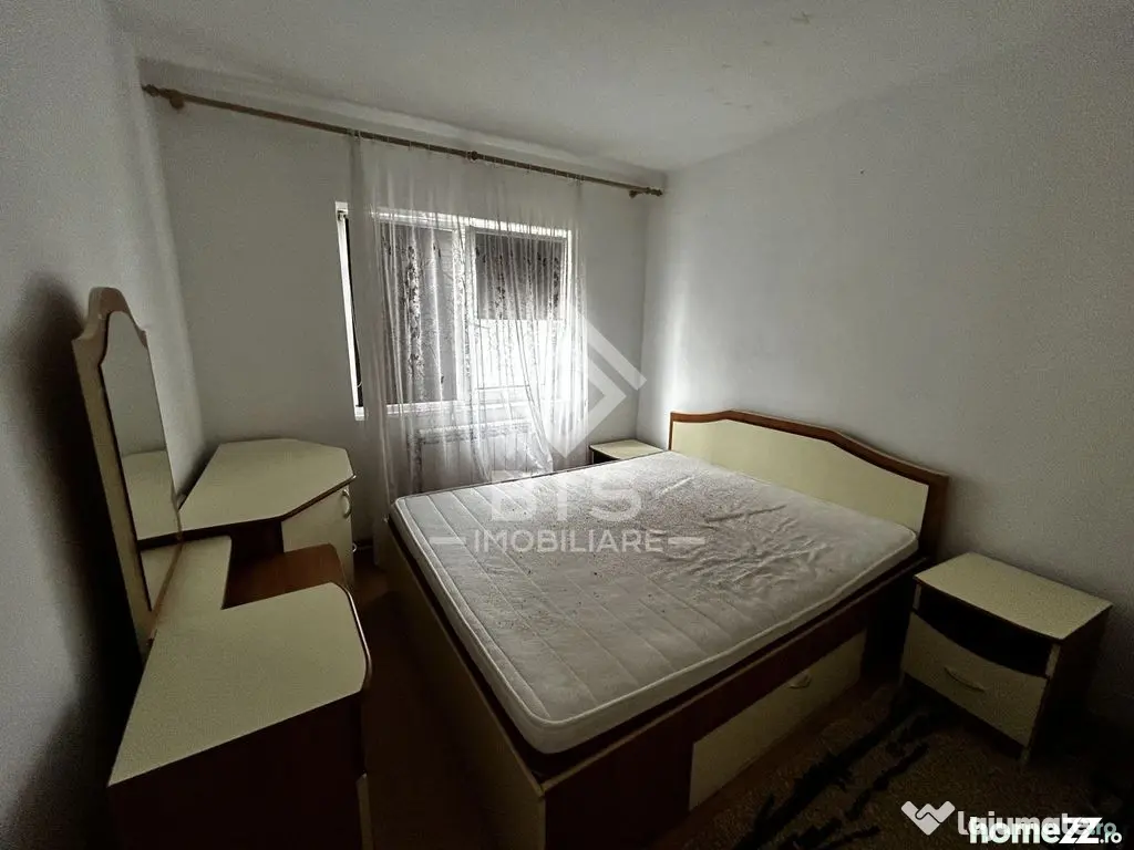 Chirie apartament 4 camere – Strada Pârcălabului