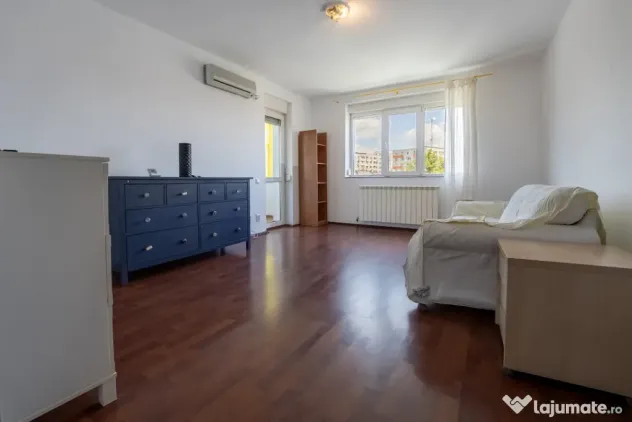 DOROBANȚI – POLONĂ, 4 CAMERE, 231 MP TOTAL, GARAJ, COMIS