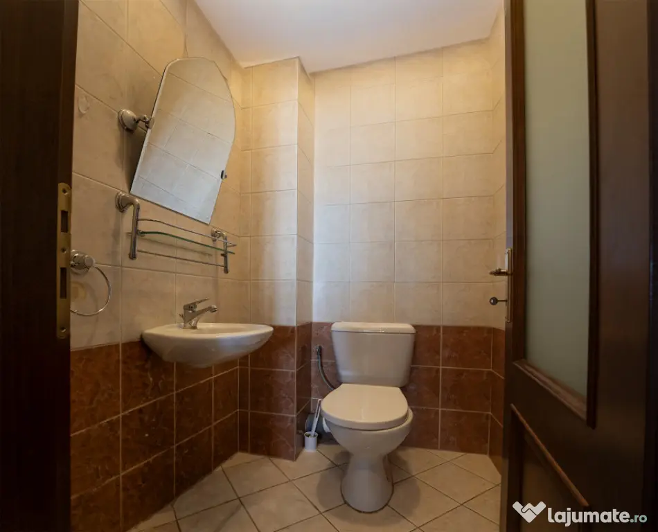 DOROBANȚI – POLONĂ, 4 CAMERE, 231 MP TOTAL, GARAJ, COMIS