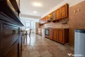 DOROBANȚI – POLONĂ, 4 CAMERE, 231 MP TOTAL, GARAJ, COMIS