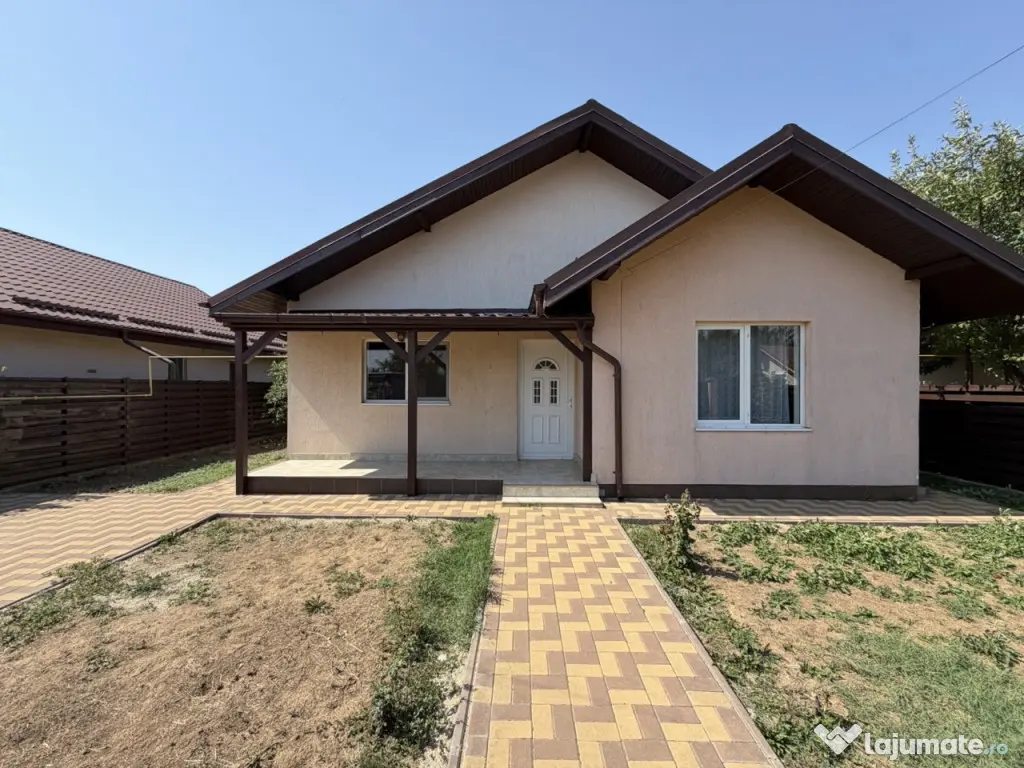 Domnești, casa pe parter, 400mp, 117mp utili, 3 camere, mob