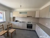 Domnești, casa pe parter, 400mp, 117mp utili, 3 camere, mob