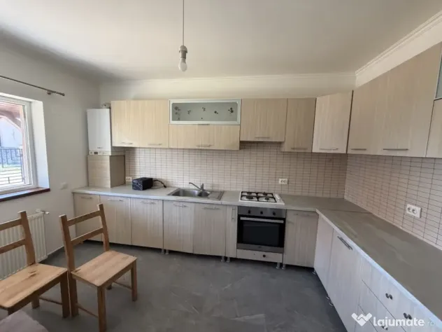Domnești, casa pe parter, 400mp, 117mp utili, 3 camere, mob