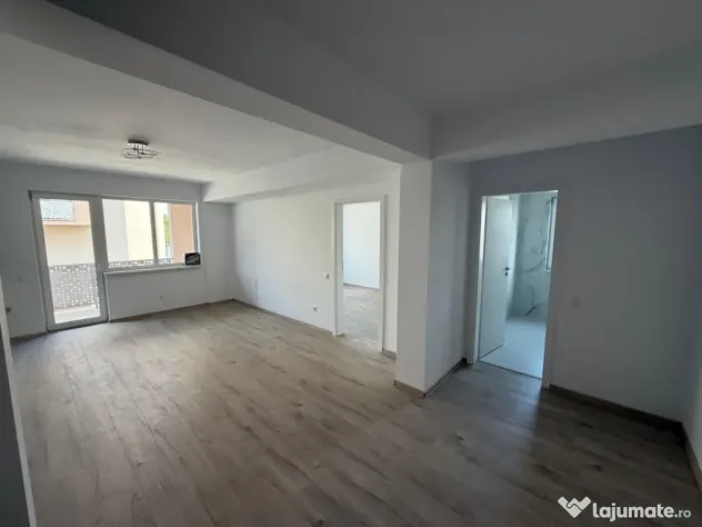 Apartament 2 camere, 55 mp, zona Teilor