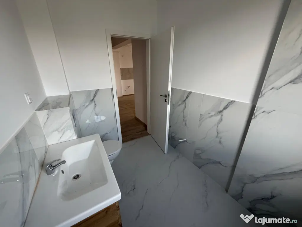 Apartament 2 camere, 55 mp, zona Teilor