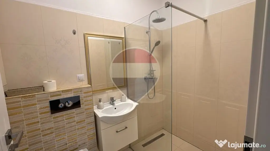 Apartament cu 2 camere de închiriat în zona Ultracentral