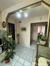 APARTAMENT 4 CAMERE | DECOMANDAT | ETAJ 1 | ZONĂ CENTRALĂ 