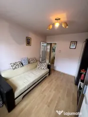 APARTAMENT 4 CAMERE | DECOMANDAT | ETAJ 1 | ZONĂ CENTRALĂ 