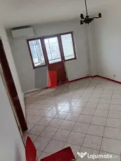 Vindem apartament 2 camere in Crangasi 