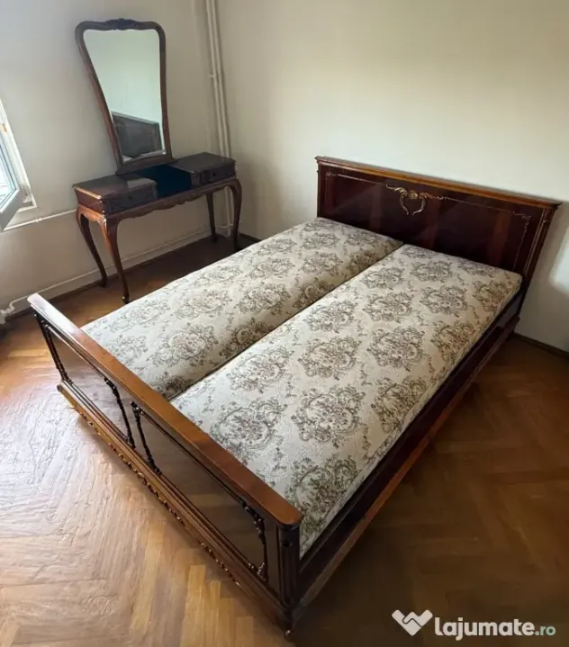 Set Mobilier Dormitor Vintage Stil Clasic cu ornamente sculptate