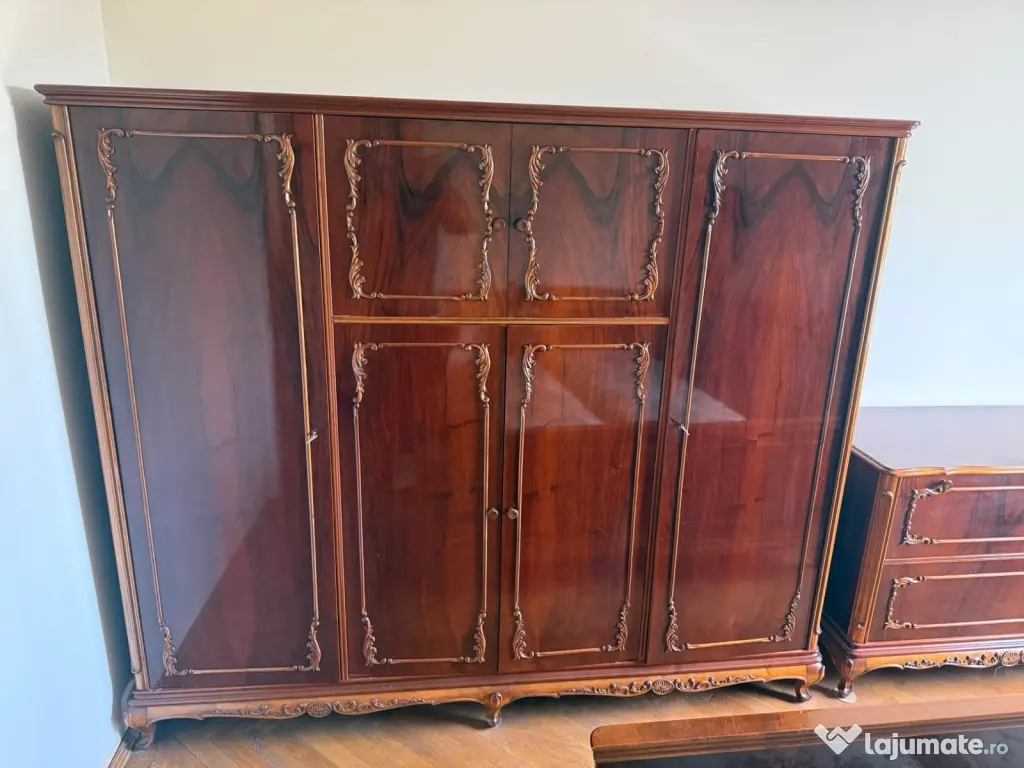 Set Mobilier Dormitor Vintage Stil Clasic cu ornamente sculptate