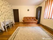 Duplex P+M cu 3 camere și curte, renovata complet