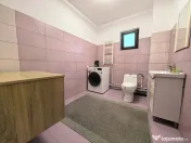 Duplex P+M cu 3 camere și curte, renovata complet