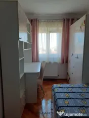 Apartament decomandat de inchiriat zona Sub Arini