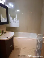 Apartament decomandat de inchiriat zona Sub Arini