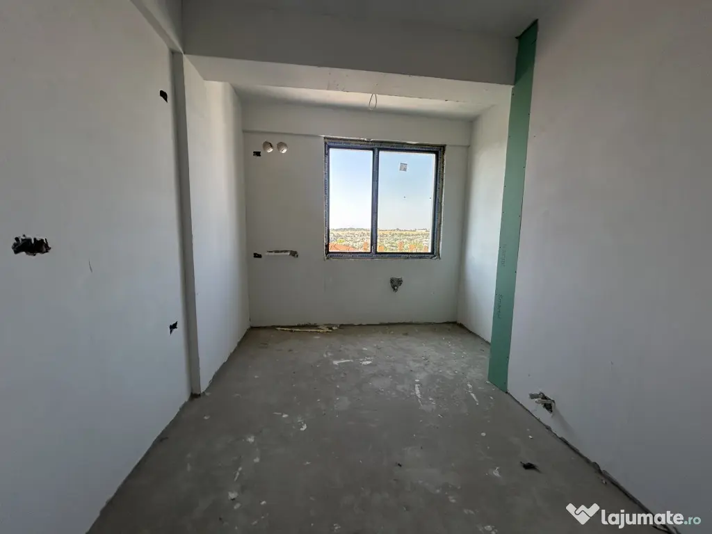 Apartament 2 camere decomandat | 64,8 mp total | Mamaia Nord