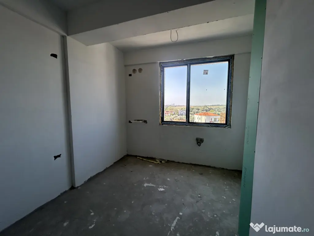 Apartament 2 camere decomandat | 64,8 mp total | Mamaia Nord