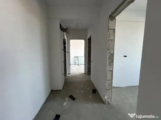 Apartament 2 camere decomandat | 64,8 mp total | Mamaia Nord