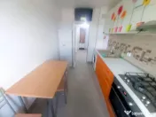 Apartament cu doua camere, decomandat - Bd. Unirii, scoal... 