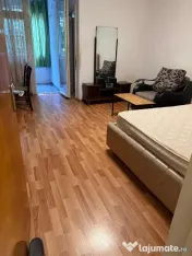 Garsonieră 30 mp cu logie, etaj 3 – Strada Turnu Măgurel