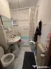 APARTAMENT 3 CAMERE DECOMANDAT 