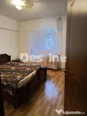 APARTAMENT 3 CAMERE DECOMANDAT 