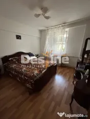 APARTAMENT 3 CAMERE DECOMANDAT 