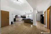 Apartament de inchiriat cu 3 camere in zona Intim