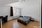 Apartament de inchiriat cu 3 camere in zona Intim