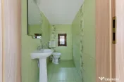 Apartament de inchiriat cu 3 camere in zona Intim
