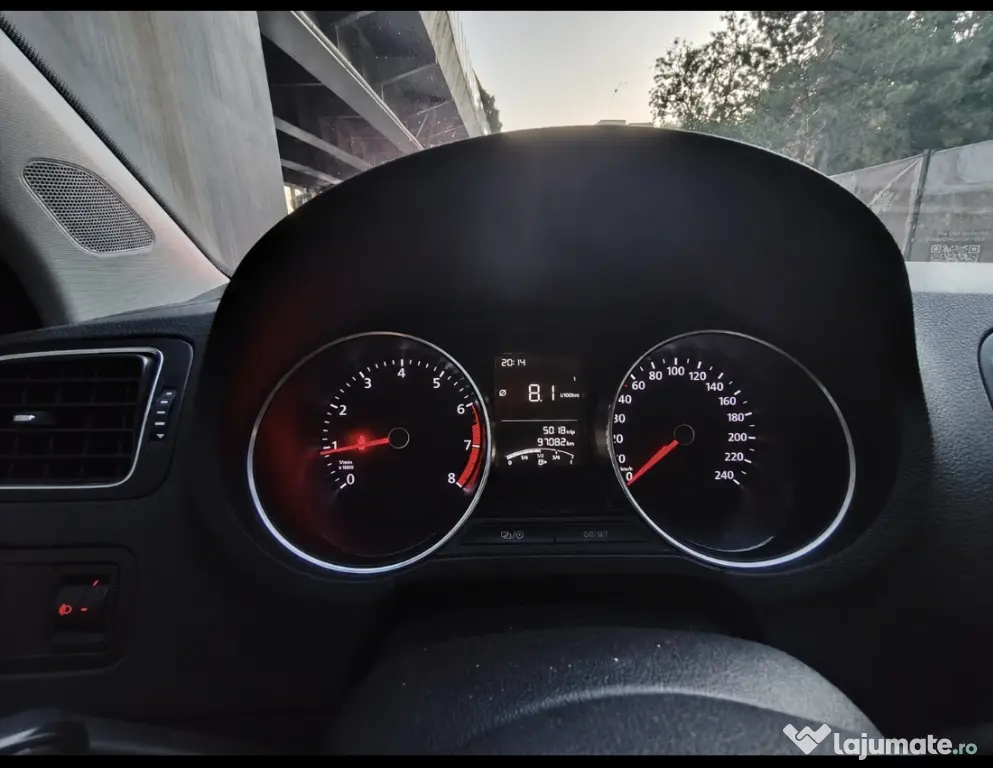 Volkswagen Polo benzina