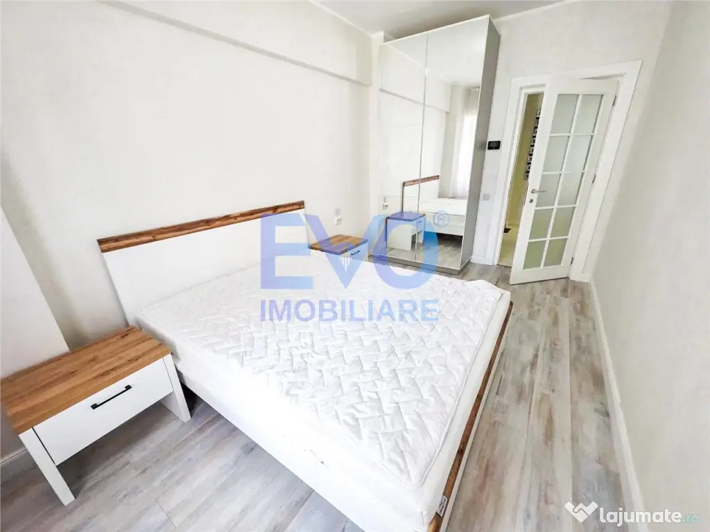 Apartament cu 2 camere, aer conditionat, complex Royal Town