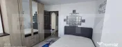 Apartament cu 3 camere, renovat, etaj intermediar, zona Geor 