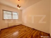 Apartament 3 camere 53 mp , 2 parcări, gradina 65mp, Eroilo 