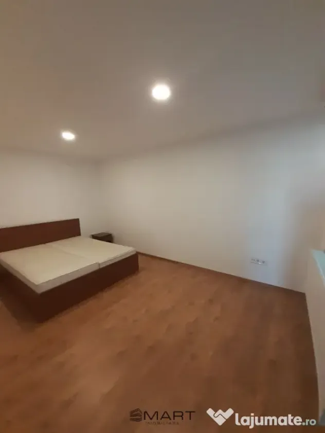 Apartament 3 camere Sub Arini