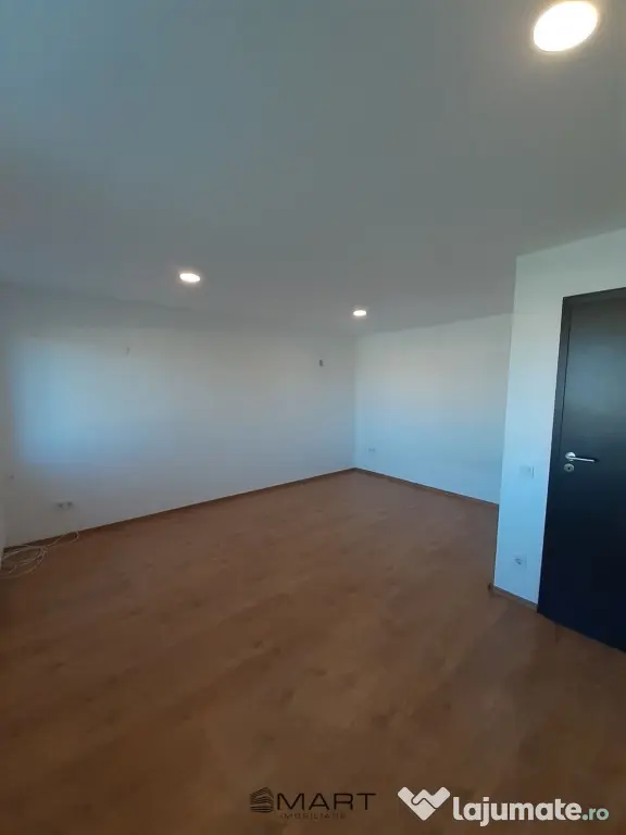 Apartament 3 camere Sub Arini