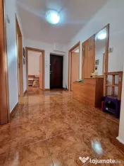 Ultracentral liceul Pedagogic- apartament 4 camere decoma... 