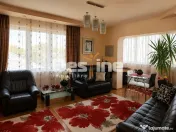 De vânzare apartament 3 camere decomandat, complet mobil...