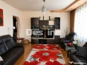 De vânzare apartament 3 camere decomandat, complet mobil...