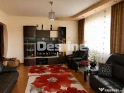 De vânzare apartament 3 camere decomandat, complet mobil...