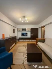 2 Camere, Brancoveanu, vis a vis de statia de metrou, Parcar