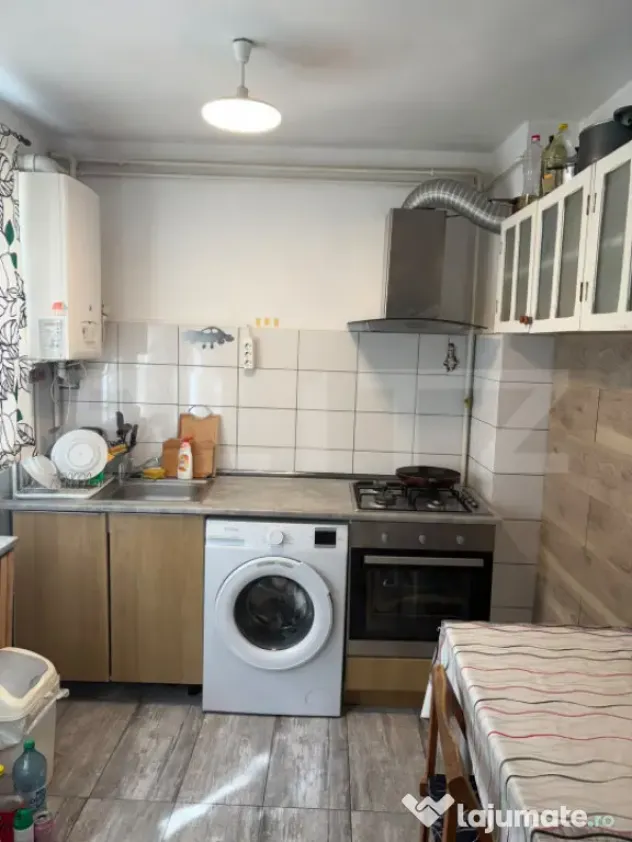 Oportunitate Investitie ! 2 camere, Decomandat, Aleea Micus,