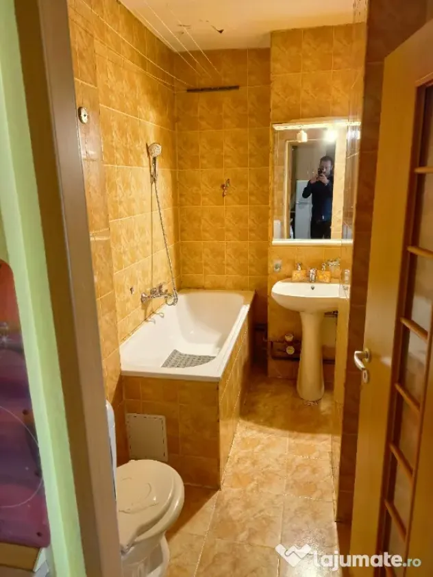 Închiriez apartament cu 2 camere Intim