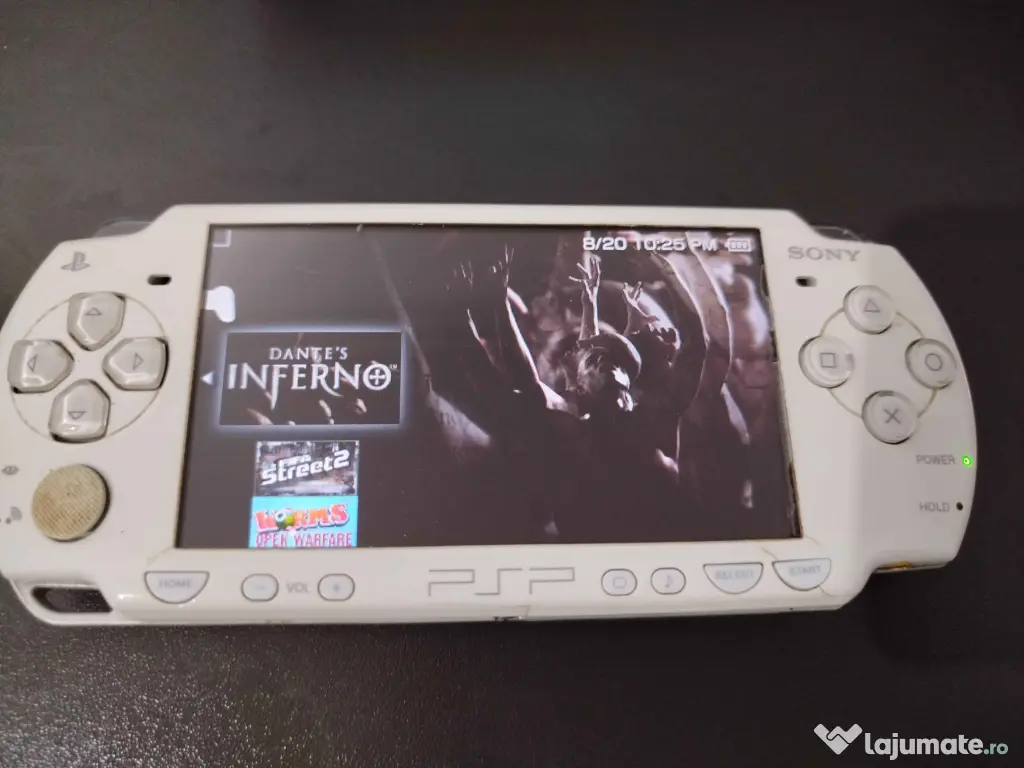 PSP 1000 Modat + Card 16GB + Accesorii