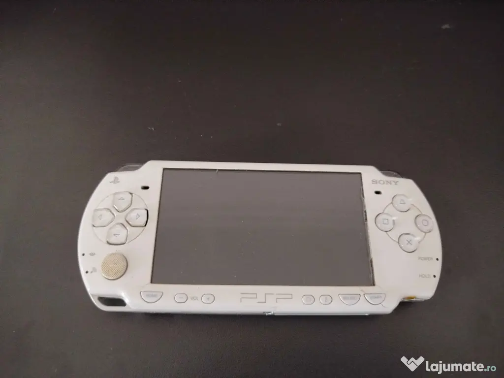 PSP 1000 Modat + Card 16GB + Accesorii
