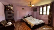Casă bătrânească 62 mp construiți, 1.427 mp teren, comu 
